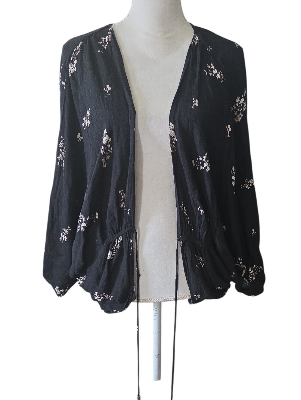 Lovestitch Women's Black Floral Drawstring Open-Front Boho Jacket Kimono